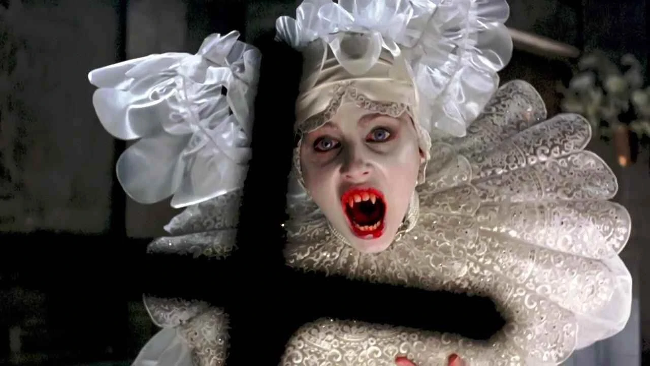 Sadie Frost as Lucy in Francis Ford Coppola’s version of Bram Stoker’s Dracula. (Wikimedia Commons)