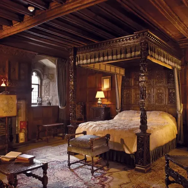 Henry VIII's bedchamber at Hever Castle. (Credit: Hever Castle)